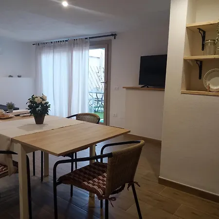 Apartment Vacanze Nella Casetta *